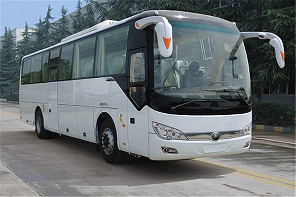 宇通ZK6116H75Z客车(柴油国五24-48座)