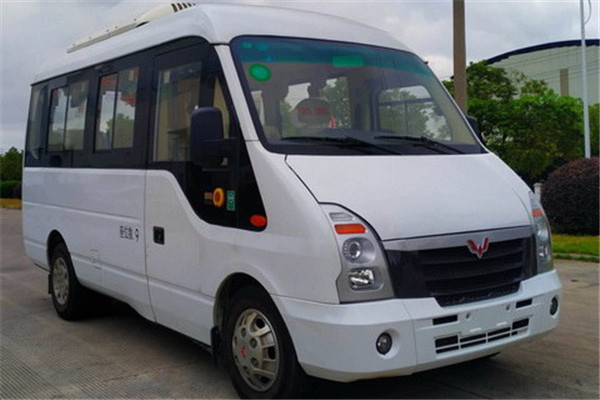 五菱GL6556CQS客车(柴油国六7-9座)