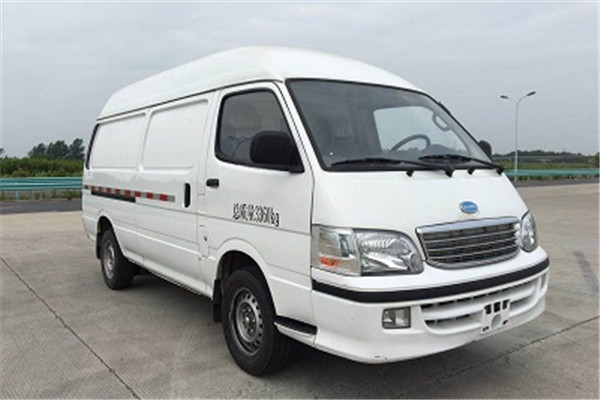 南京金龙NJL5038XXYEV5厢式运输车(纯电动2-5座)
