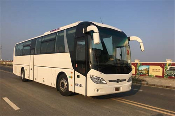 五菱GL6125HKE1客车(柴油国五24-52座)