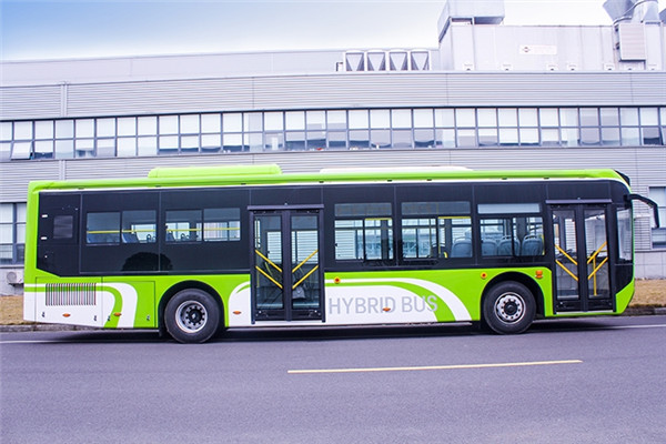浙江中车CSR6121GCHEV1公交车(柴油/电混动国五19-40座)