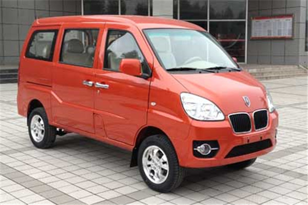 金杯SY6390C9SBW多用途轻客(汽油国五5-7座)