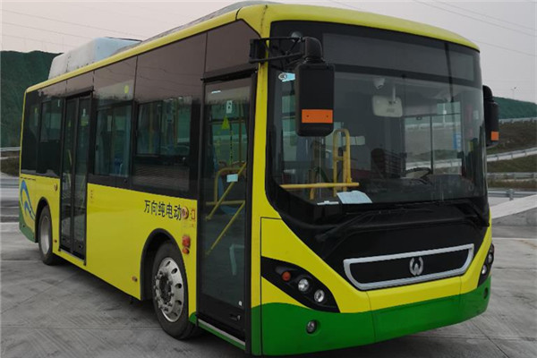 万向WXB6860GEV5低入口公交车(纯电动16-30座)