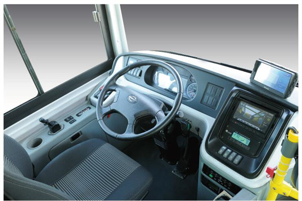 五龙FDE6100PBABEV12低入口公交车(纯电动17-37座)