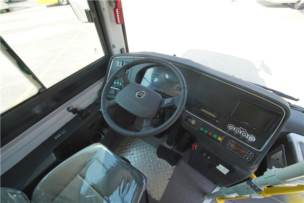 国泰JYB6800BEV公交车(纯电动13-24座)