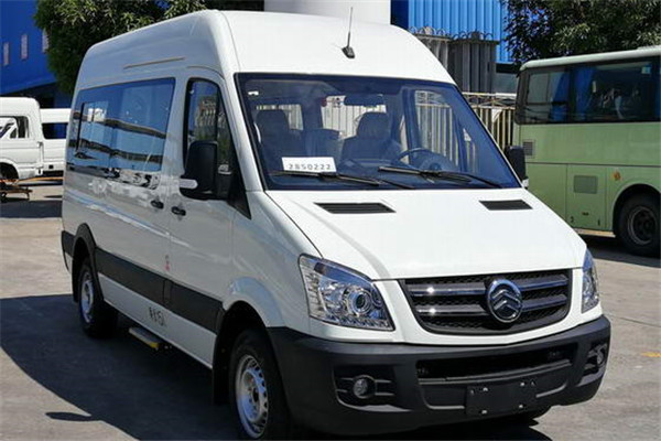 金旅XML6593J26客车(柴油国六10-15座)