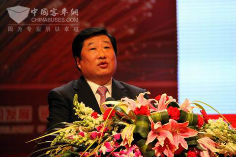 潍柴动力董事长谭旭光在潍柴动力2010年商务大会上发言