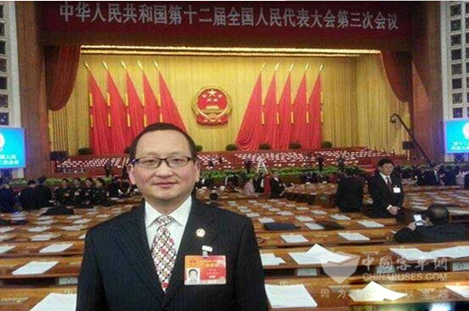 法士特全国人大代表曹晶在两会提交四点建议