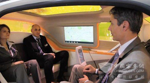 这是未来自动公共汽车的雏形吗?